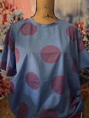 🍍Monsters INC shirt